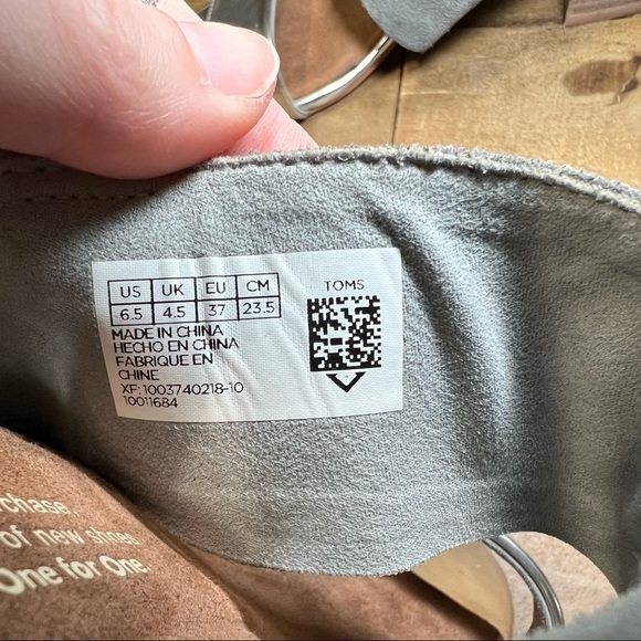*toms Poppy Metallic Block Sandals Grey and Silver SZ W6.5 - Picture 10 of 11